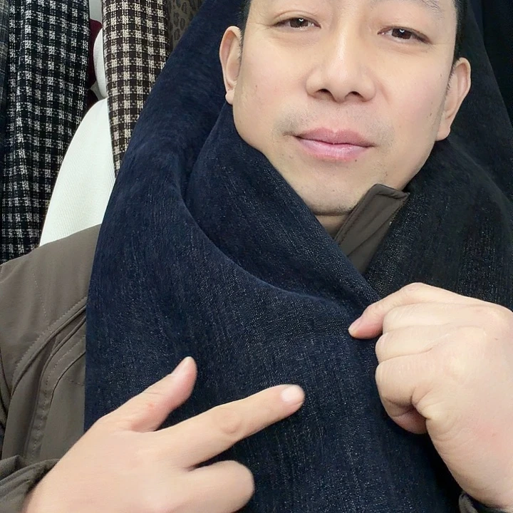 无纺布蓝色是，砂洗牛仔雪尼尔加绒裤料1.1米