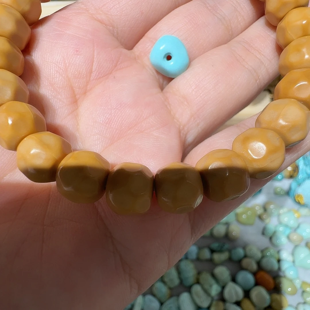 *****猴头核桃手串猴头