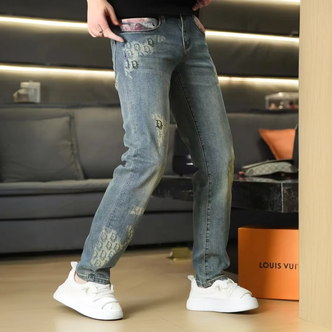 欧货潮牌2025春夏新款男士水洗印花时尚修身小直脚百搭休闲牛仔裤