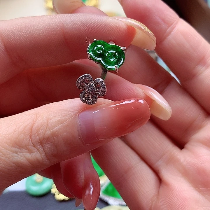 颈饰银S925镶嵌翡翠翡翠