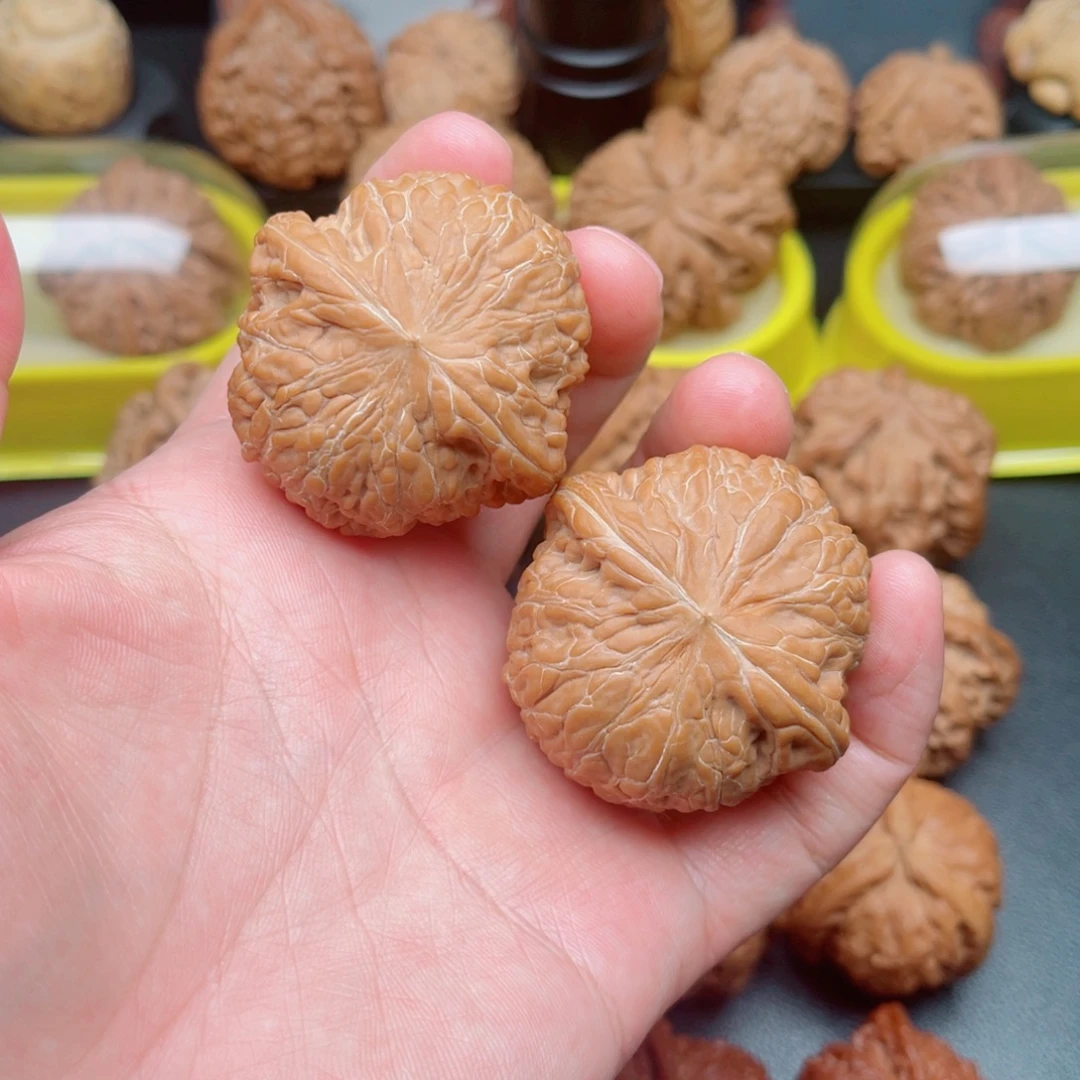 文玩核桃吊坠铁锤妹妹43×42×31