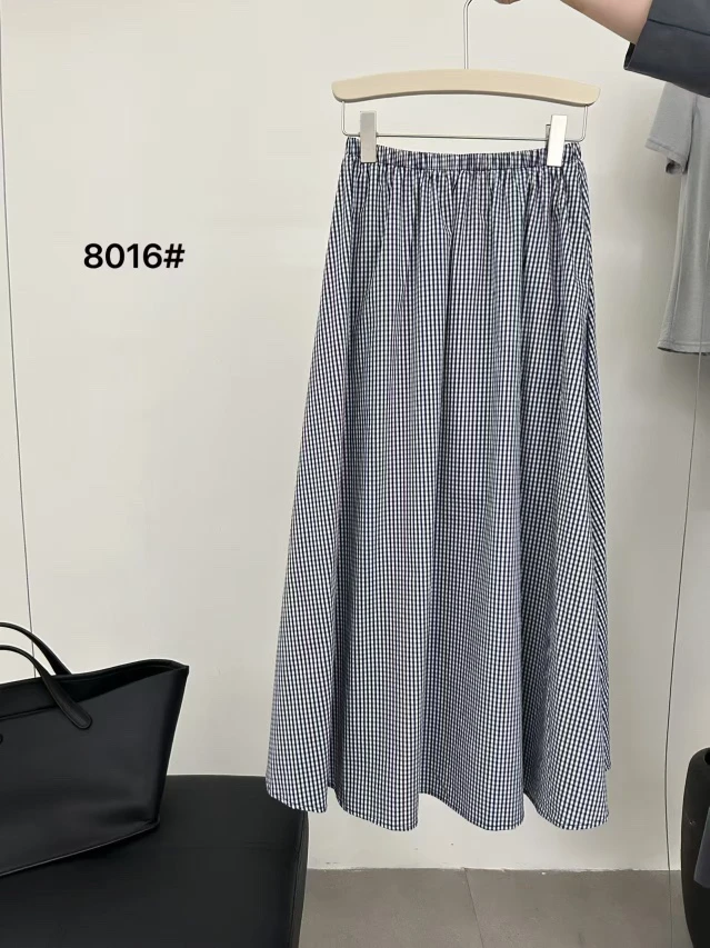 2025新款小众设计格子半裙8016