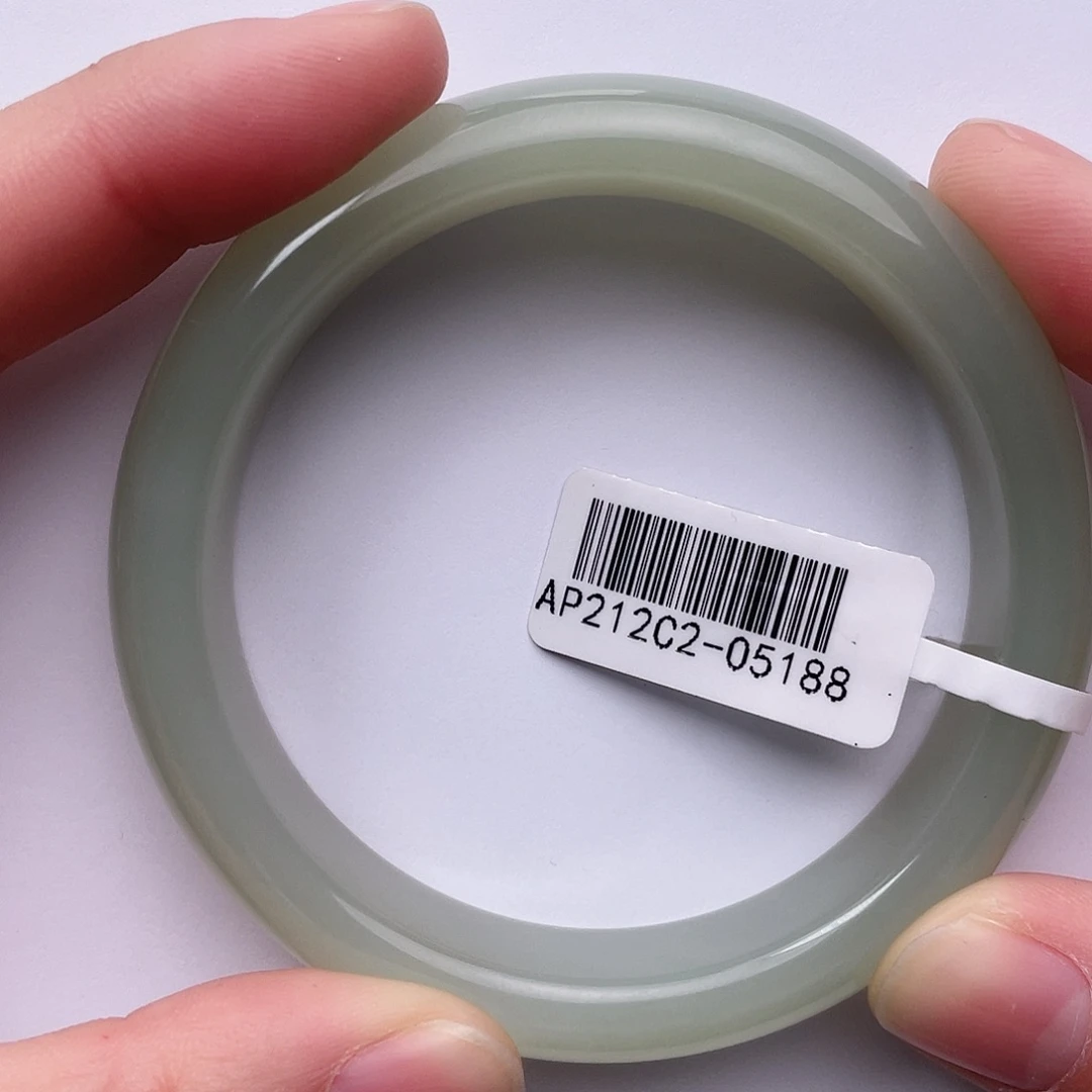 和田玉未镶嵌手镯58