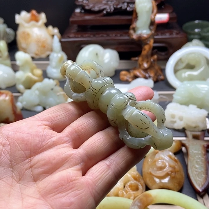 和田玉挂件未镶嵌