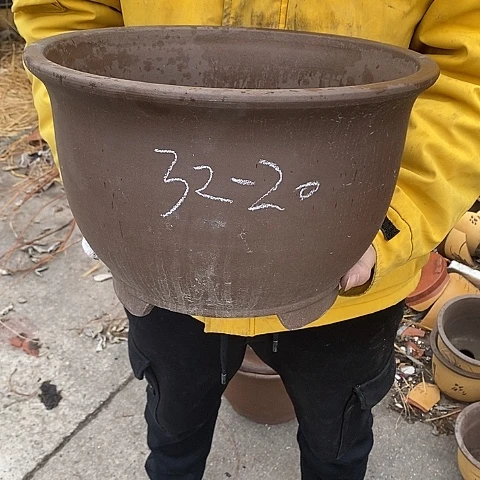 紫砂东莞李新紫砂花盆，