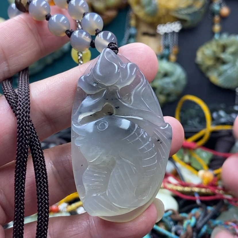 【闪购商品】蛇纹石玉未镶嵌吊坠