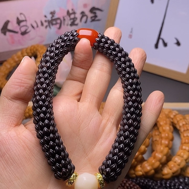 吊坠猴头核桃紫金鼠手持