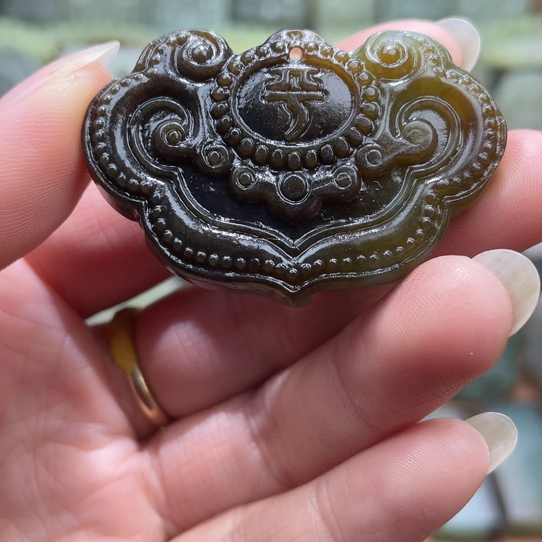 和田玉未镶嵌吊坠(不含链)