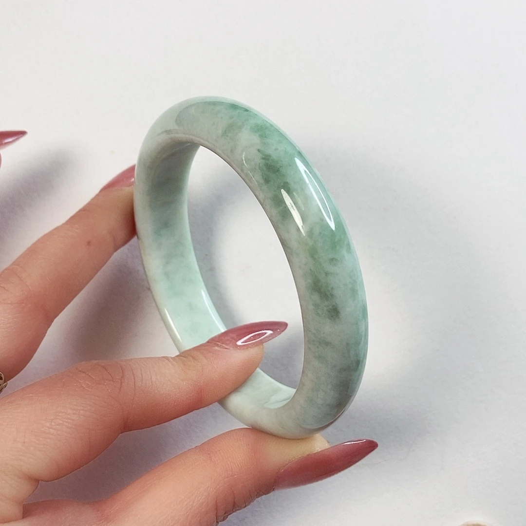 蓝田玉（蛇纹石化大理石玉）手镯未镶嵌