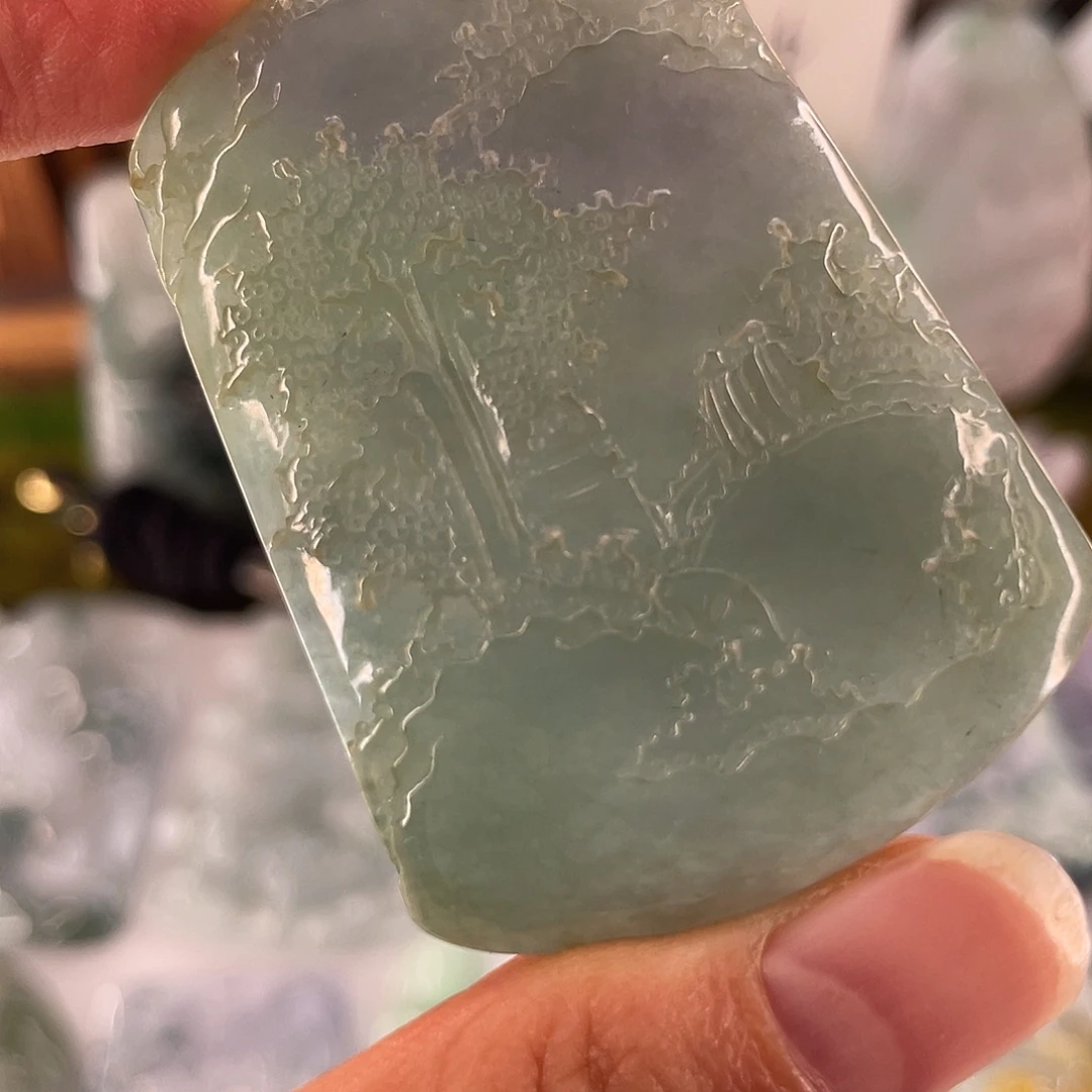 颈饰未镶嵌翡翠山水牌