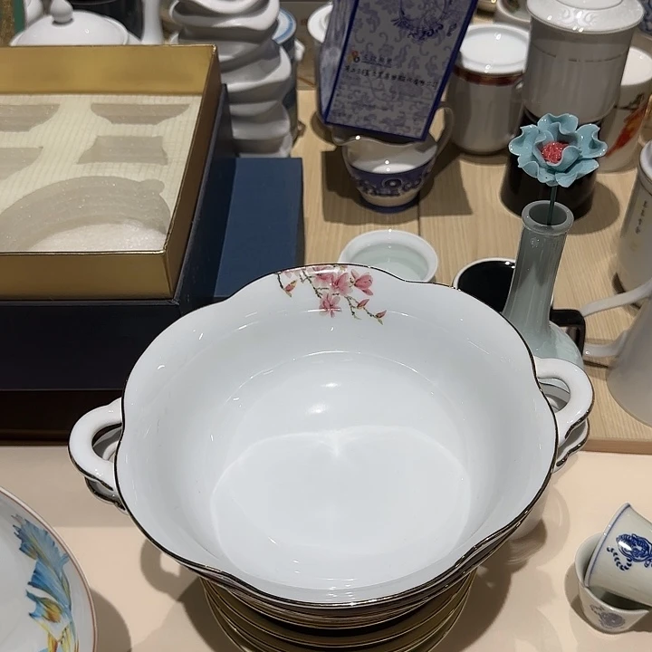 瓷9英寸喜上辛夷双耳汤碗1个