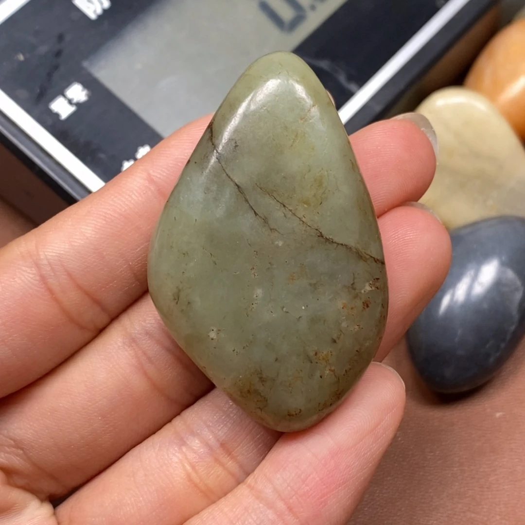 和田玉（糖玉）未镶嵌挂件