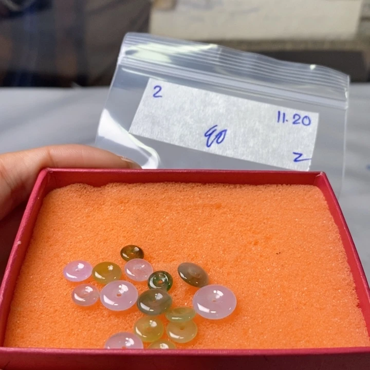 乐***乐定制翡翠未镶嵌不退