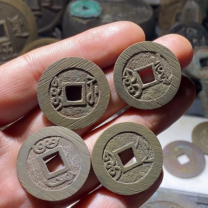 东***牛铜现代工艺品仿制品