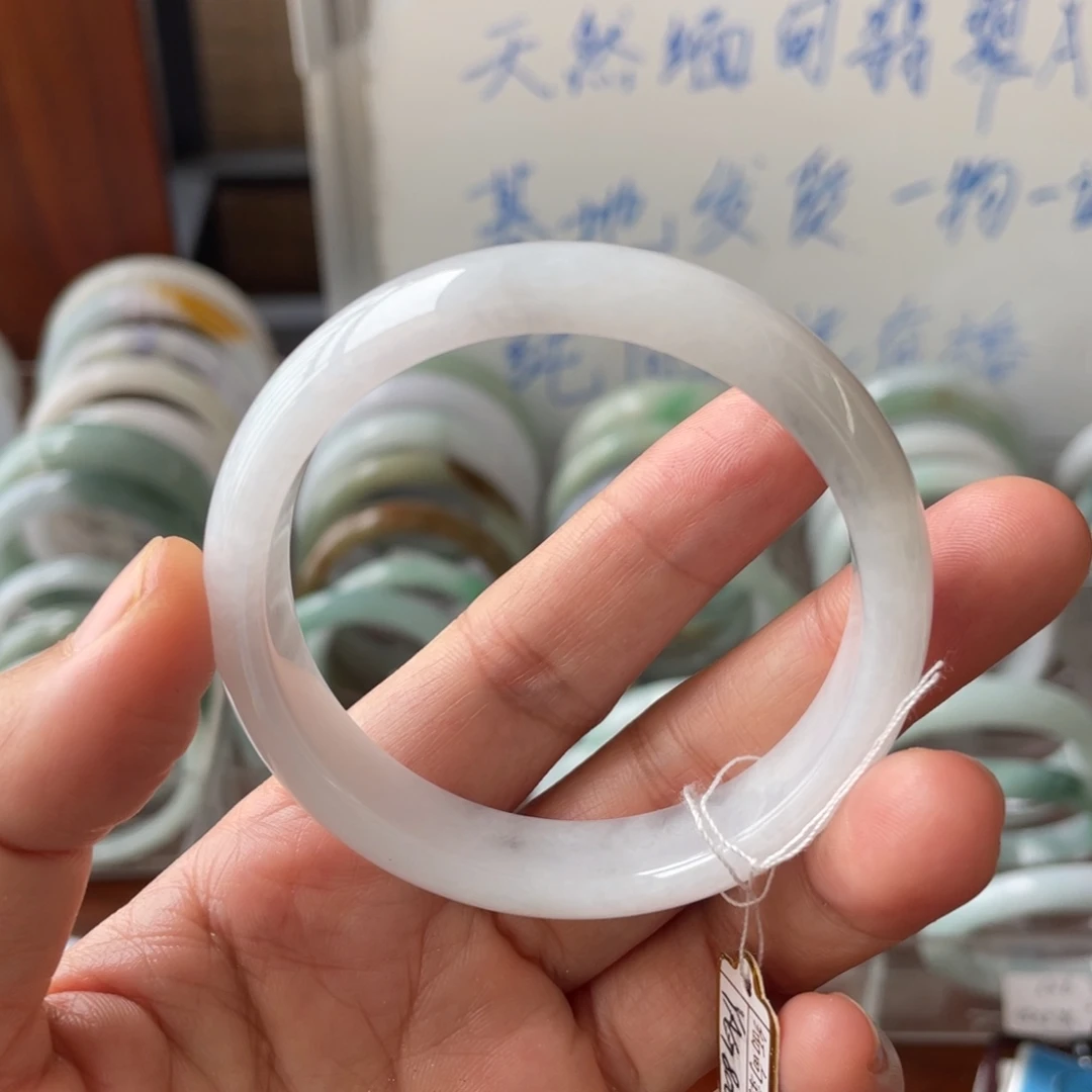 翡翠未镶嵌手镯手镯
