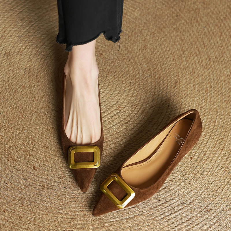 4cm细跟方扣尖头高跟鞋女法式复古风中跟通勤工作鞋黑色百搭单鞋