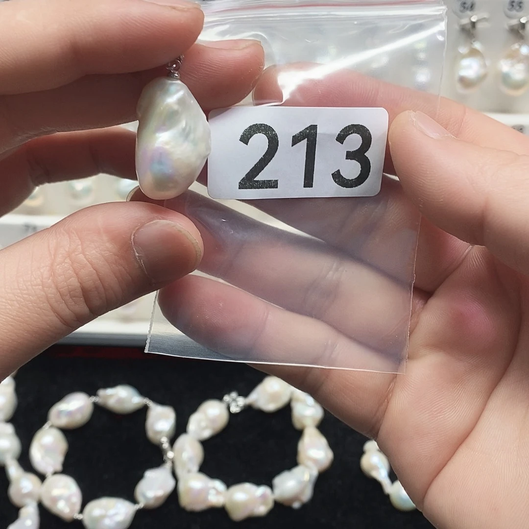 淡水珍珠颈饰未镶嵌