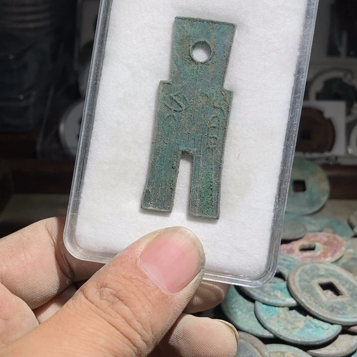 杨****】货布无漏裂补翘