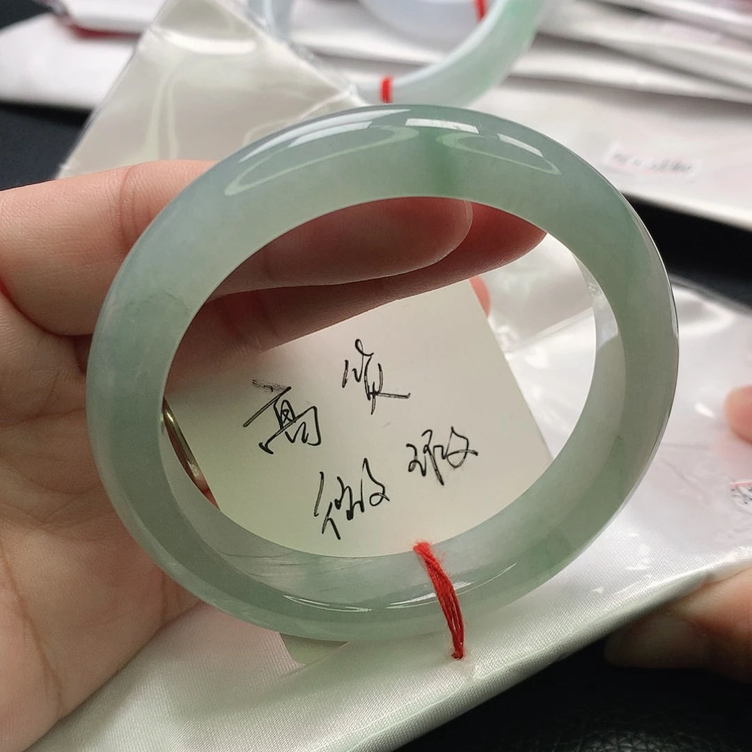 翡翠未镶嵌手镯缅甸56.57