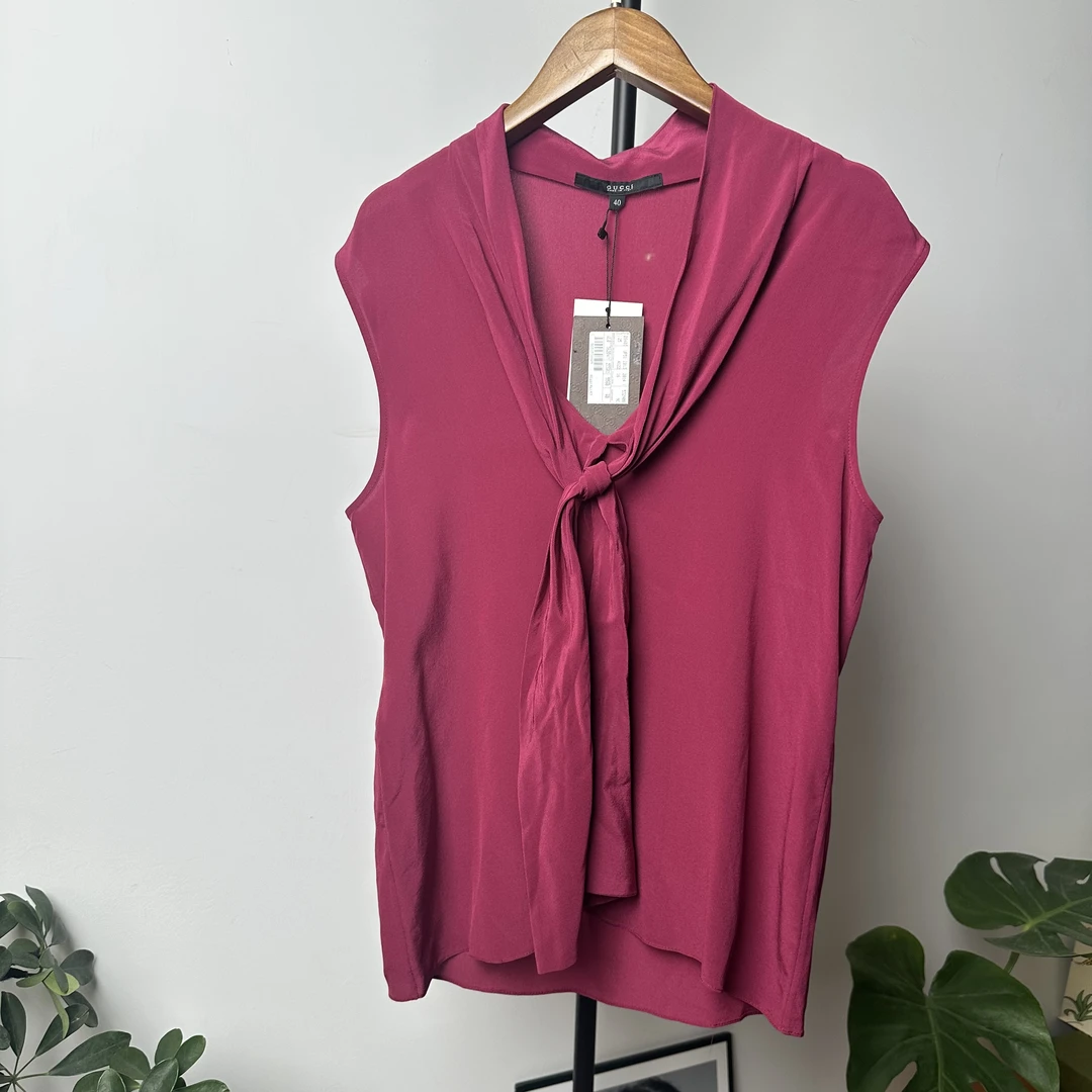 未使用 GUCCI/古驰 葡萄籽奢潮/gucci真丝紫色无袖上衣/40