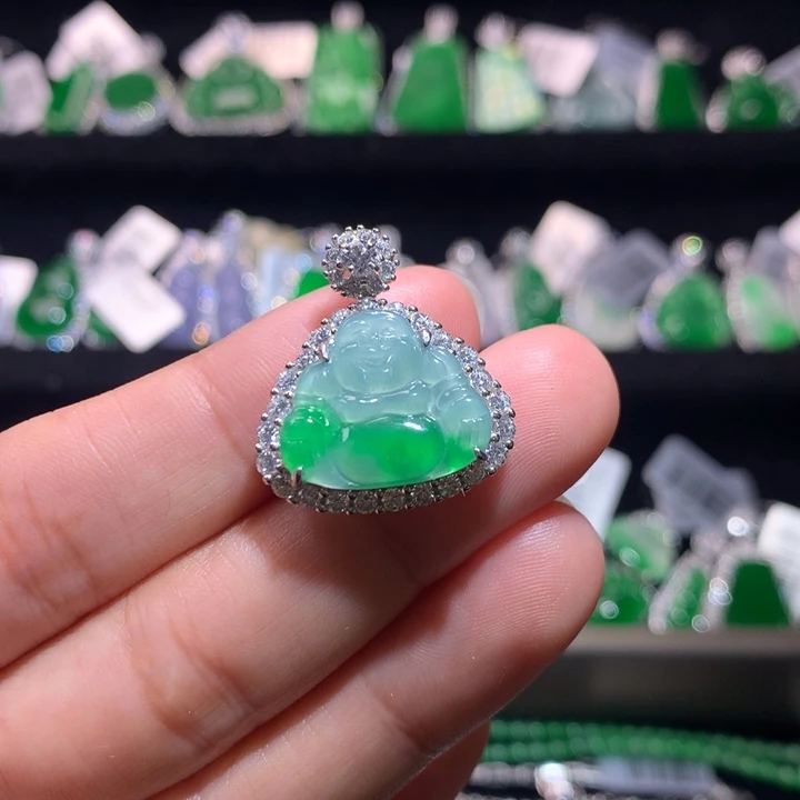 【闪购商品】颈饰银S925镶嵌翡翠