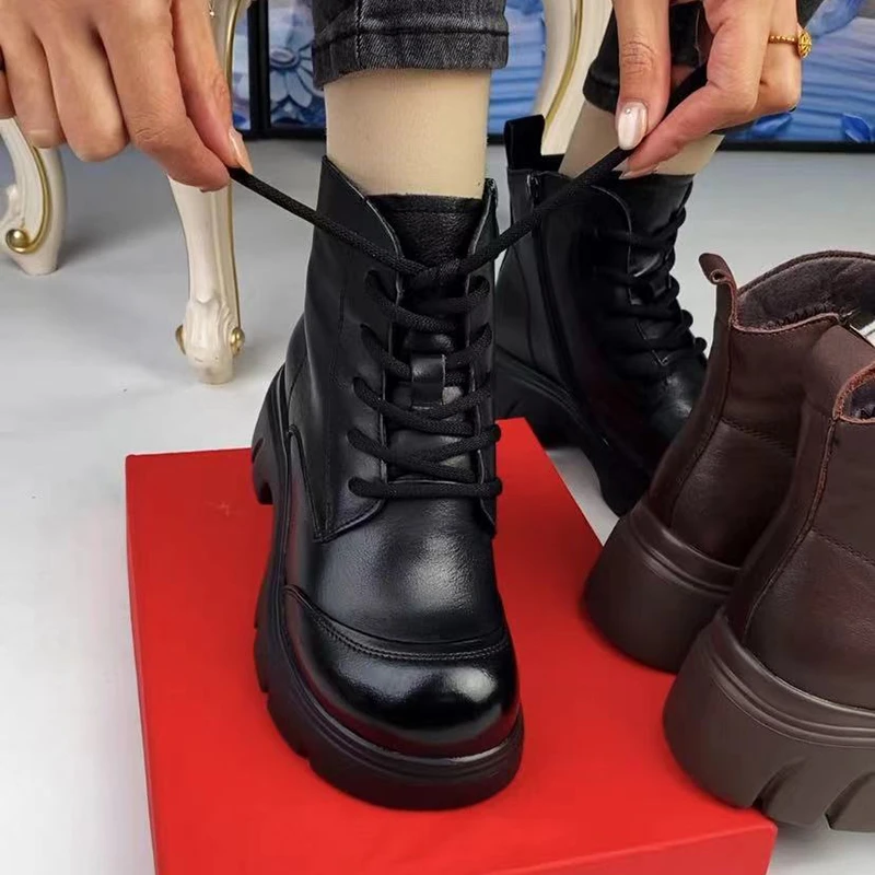 2025秋冬新款复古厚底粗跟短筒靴子女英伦风短靴增高真皮马丁靴女