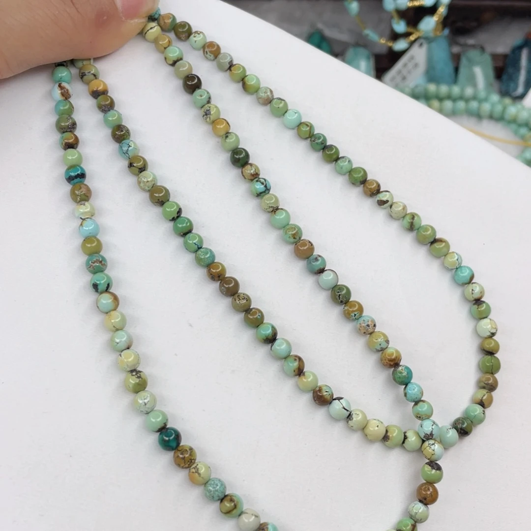 绿松石未镶嵌颈饰