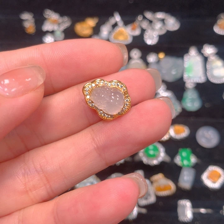 媛***～银S925镶嵌翡翠耳饰貔貅