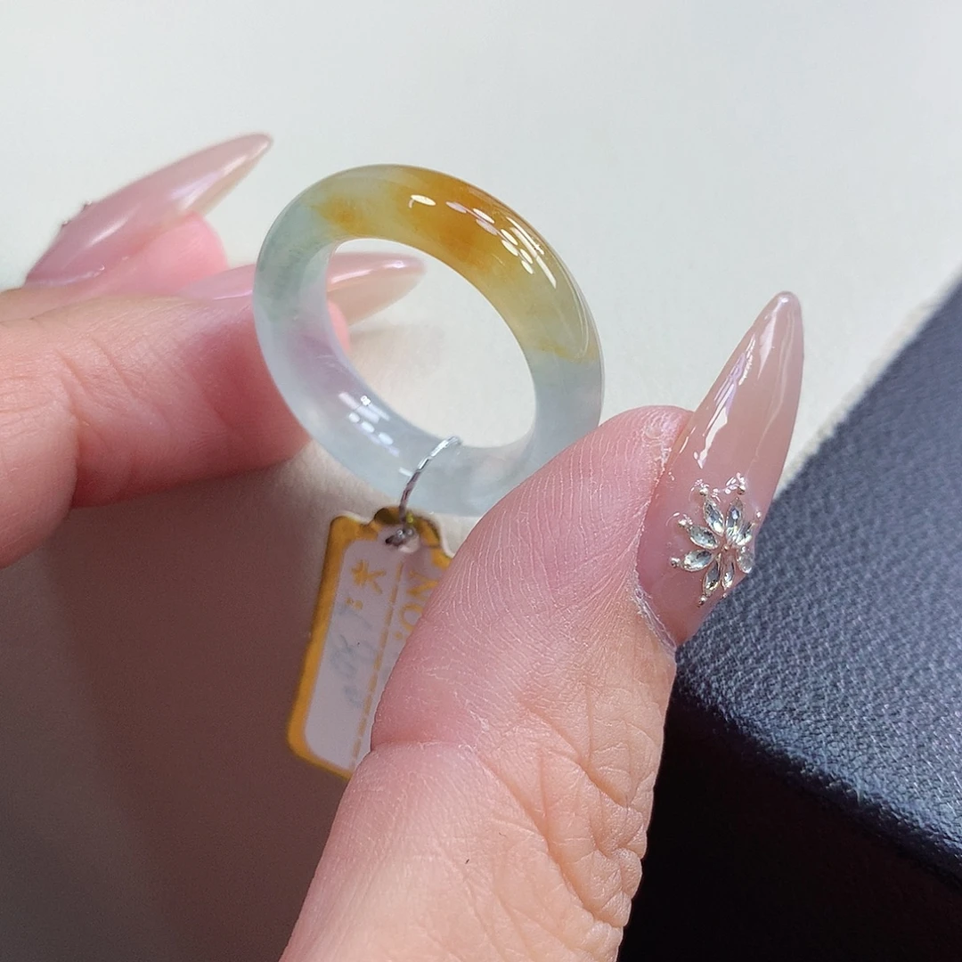 翡翠未镶嵌戒指16号