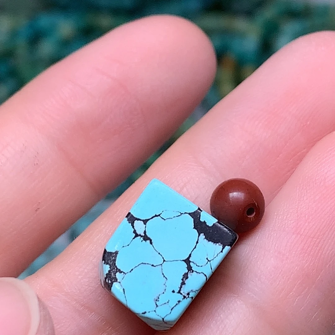 南红玛瑙未镶嵌珠宝奇石