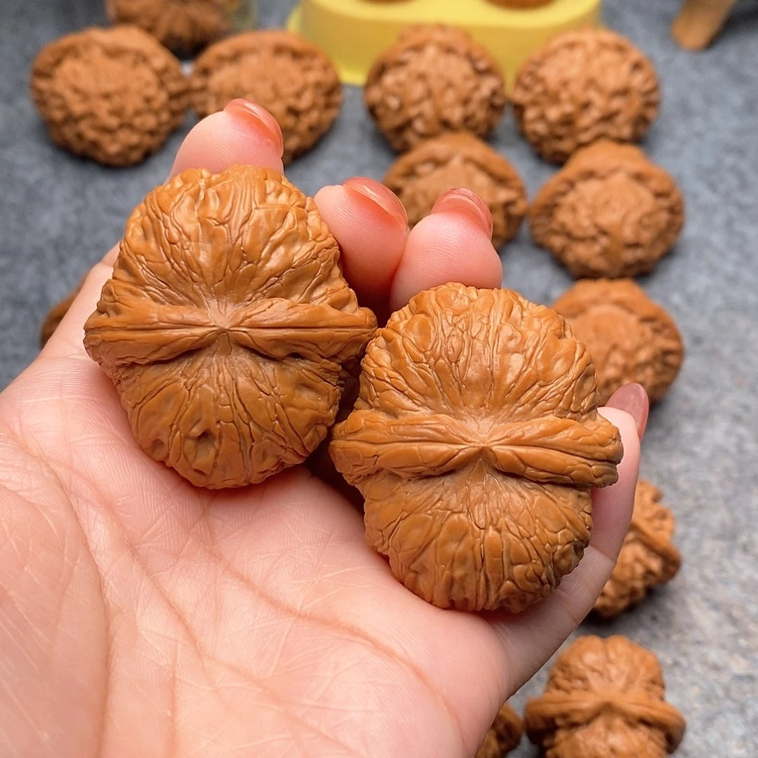 文玩核桃把件精品元宝44全品重48克