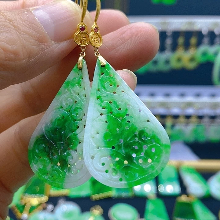 翡翠18K金镶嵌耳饰耳坠