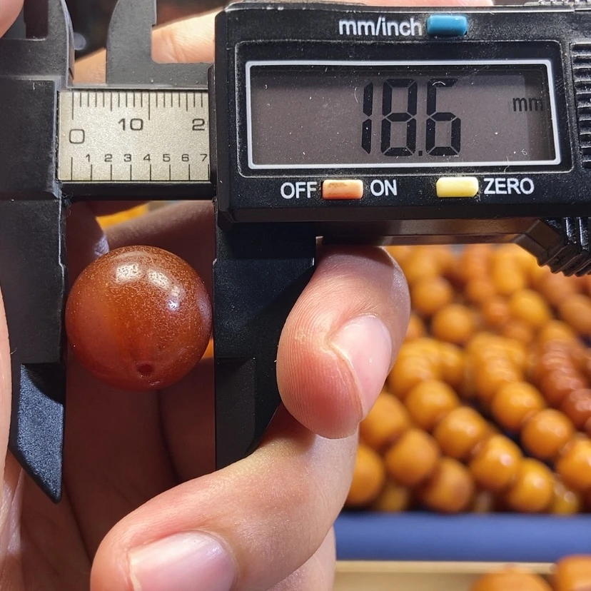 【闪购商品】蜜蜡未镶嵌珠宝奇石