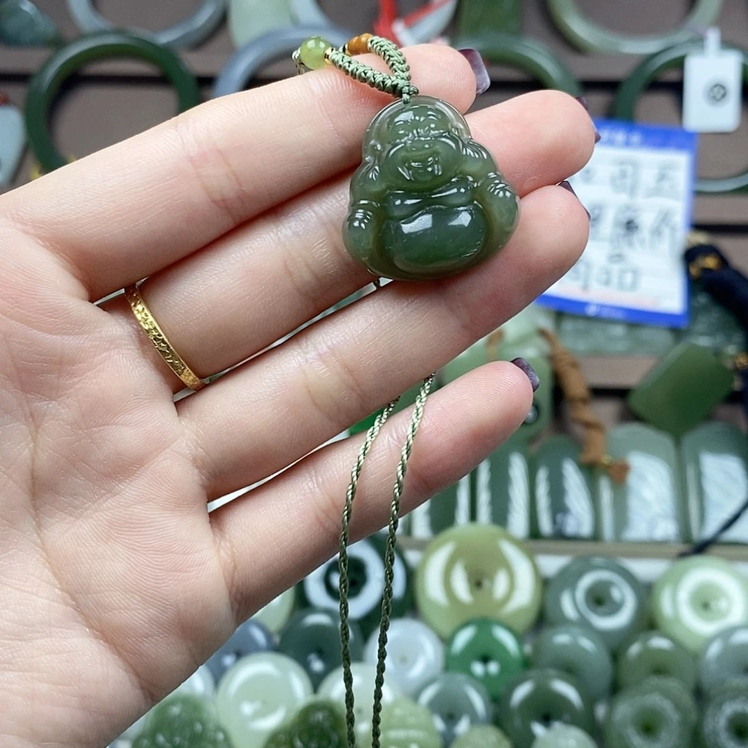 和田玉未镶嵌颈饰佛公25mm