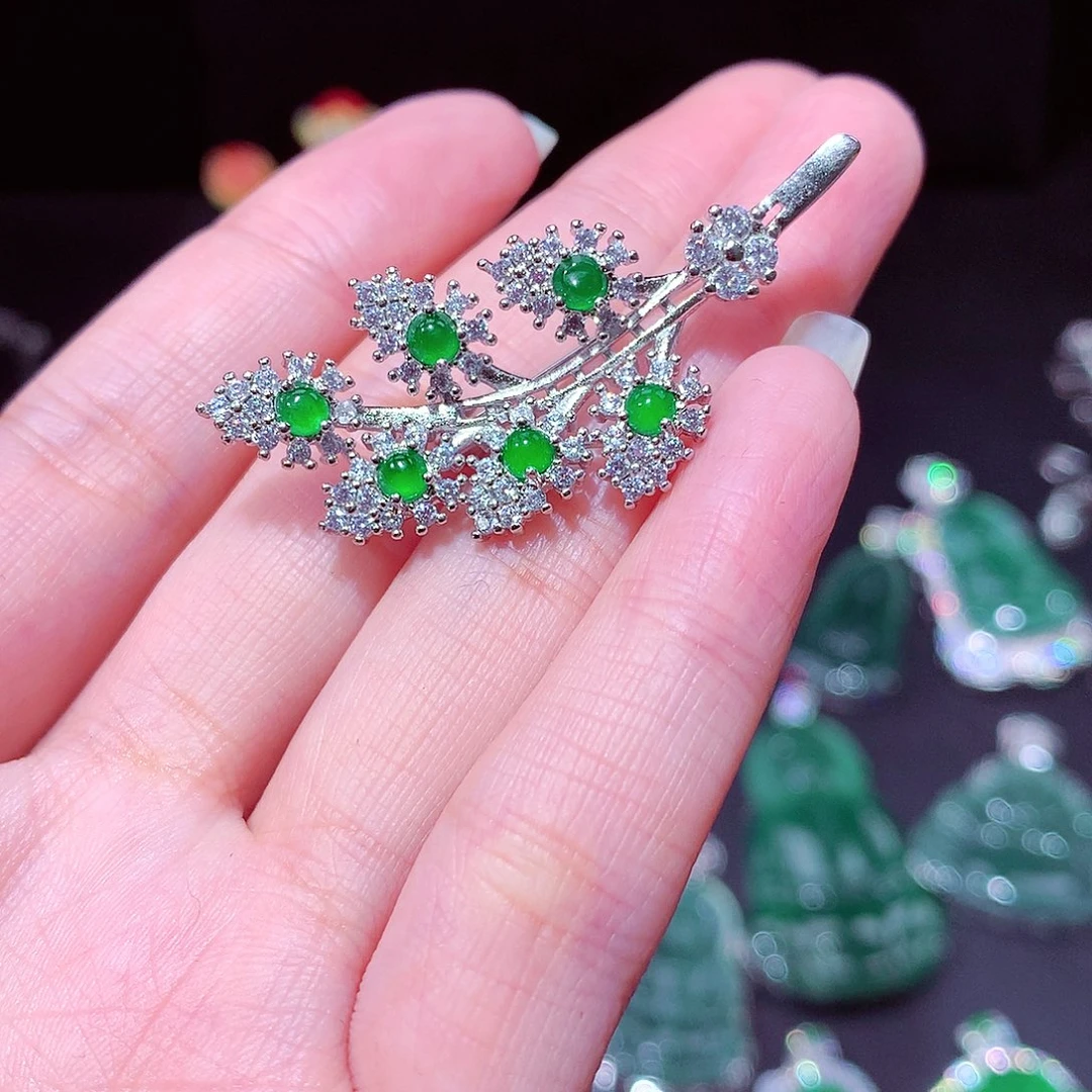 【闪购商品】翡翠吊坠(不含链)未镶嵌