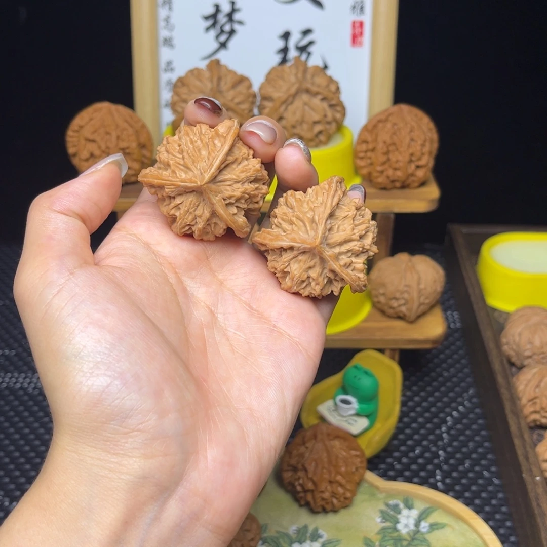吊坠文玩核桃盘山三棱41白茬