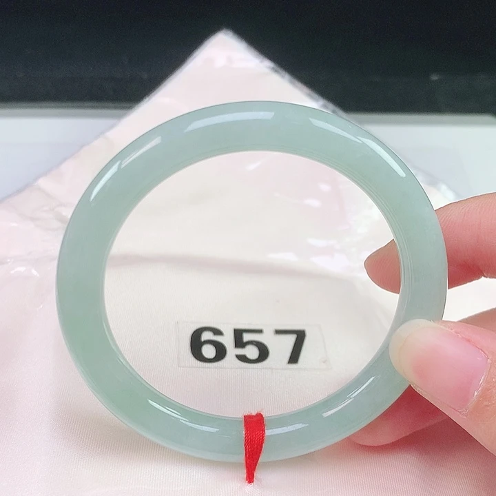 翡翠未镶嵌手镯翡翠