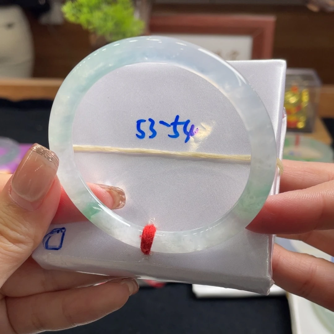 翡翠手镯未镶嵌54 美人条