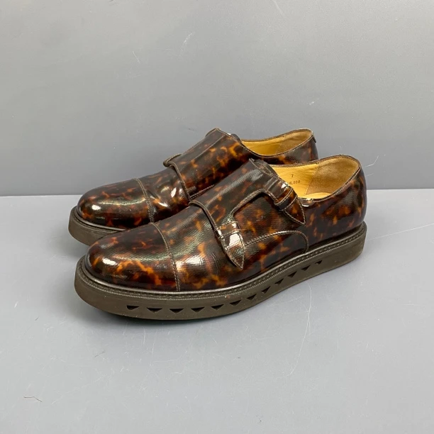 95新 GIORGIO ARMANI/阿玛尼 41码 棕色漆皮皮鞋休闲鞋穿几次准新