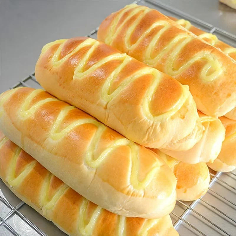 毛毛虫面包奶油奶酪蓝莓草莓夹心零食