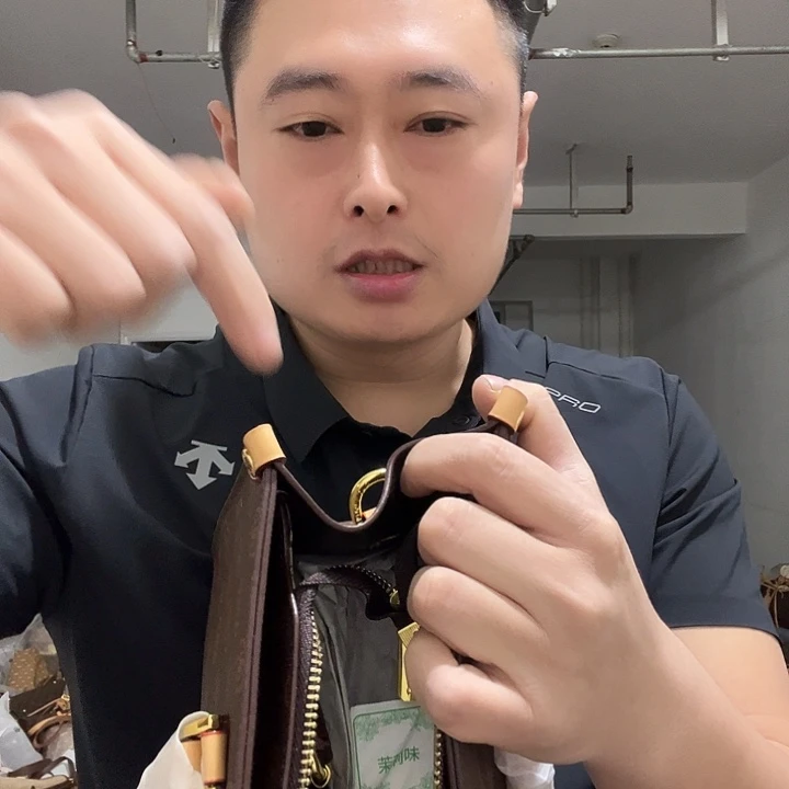 PVC锦纶灯芯绒山羊皮（革）麂皮（革）