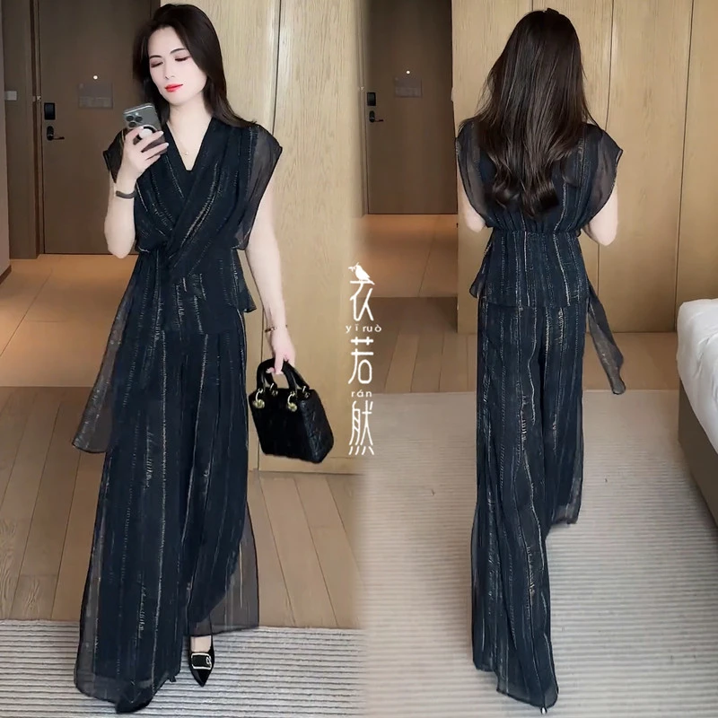 冰丝时尚套装女夏季新款气质减龄遮肉上衣设计感雪纺阔腿裤两件套