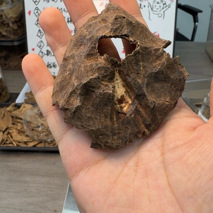 海南大山包头6.3克