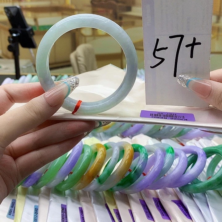 翡翠未镶嵌手镯nm