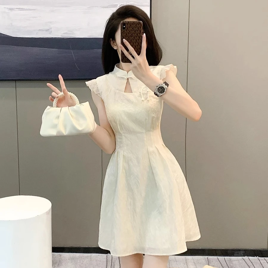 夏季清纯显瘦连衣裙女小众设计感小飞袖收腰改良旗袍裙高级感气质