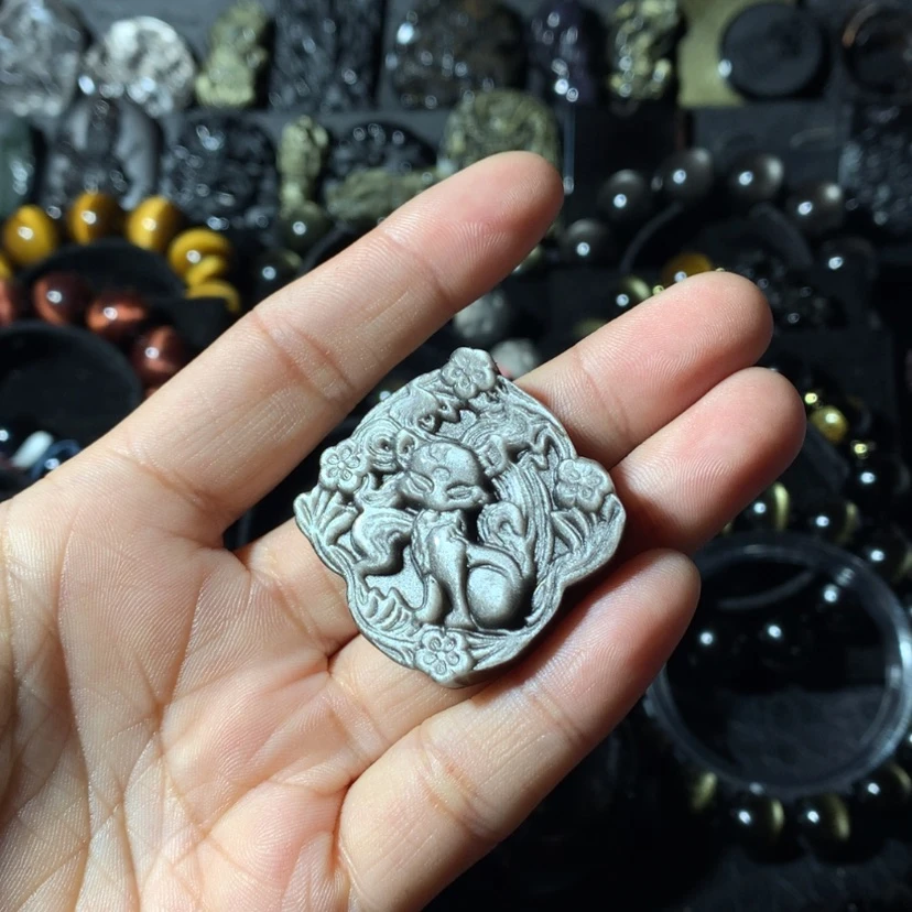 【闪购商品】黑曜岩颈饰未镶嵌让**瞧