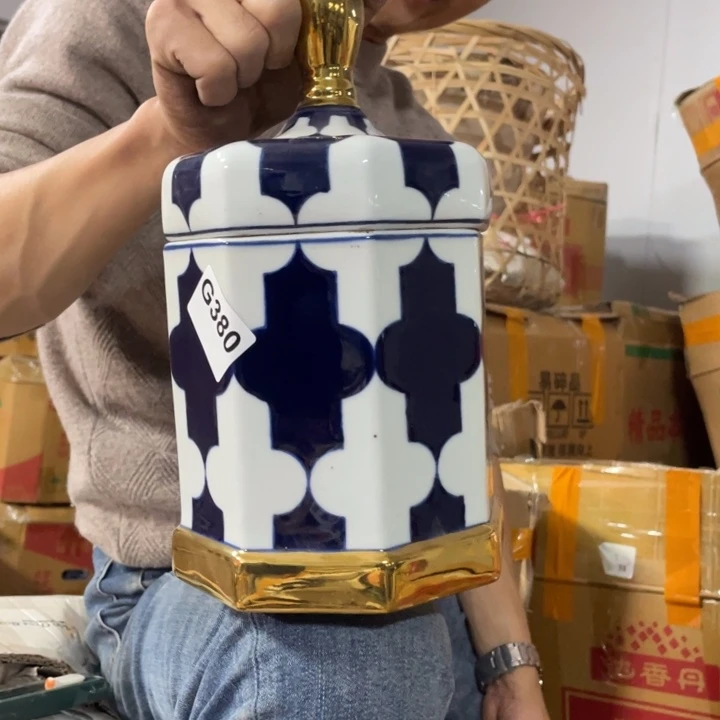 摆件微瑕380，陶瓷000000000