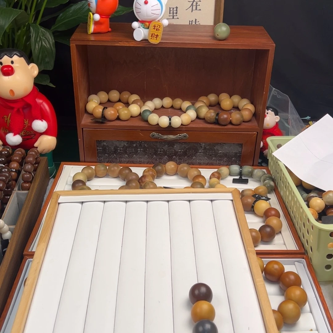 菩提根/象牙果手串懒*卡23微瑕彩珠