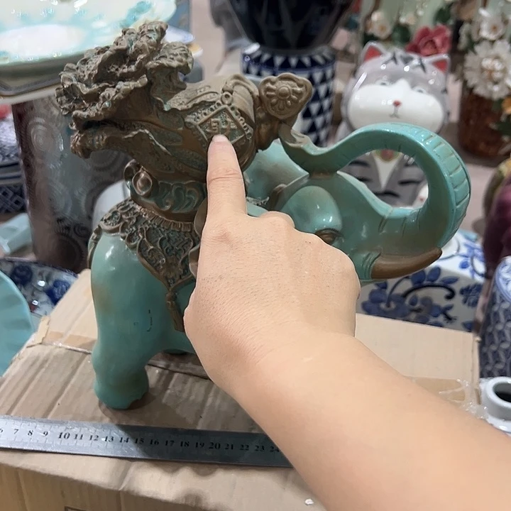 瓷片瑕。。。。。。。。。。。。。。