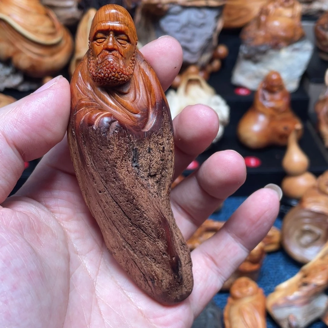 柏木（崖柏）我哦雷击旅途